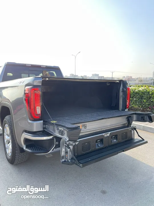 GMC Sierra K1500 SLT 2019 اعلى المواصفات