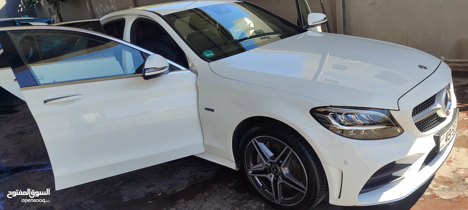 مرسيدس بنز C300e هايبرد ـ plug in  وارد المانيا مالك أول من المانيا