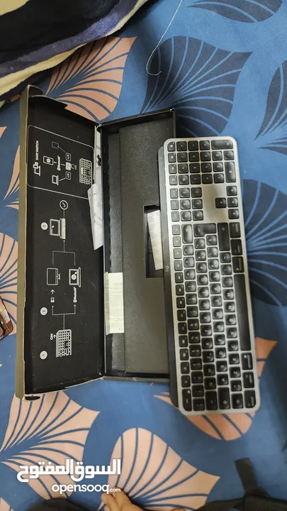 MX Keys Logitech wireless keyboard Master series Logitech