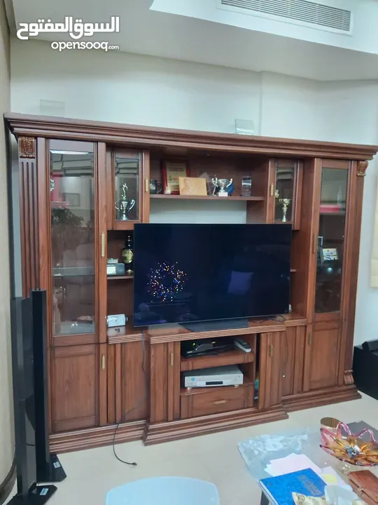 TV Buffett like new from home center