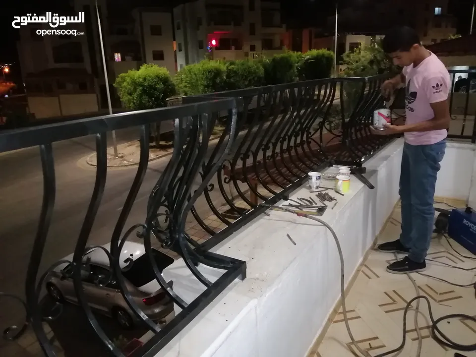 ضاهر لكافة الأعمال المعدنية والحدادة