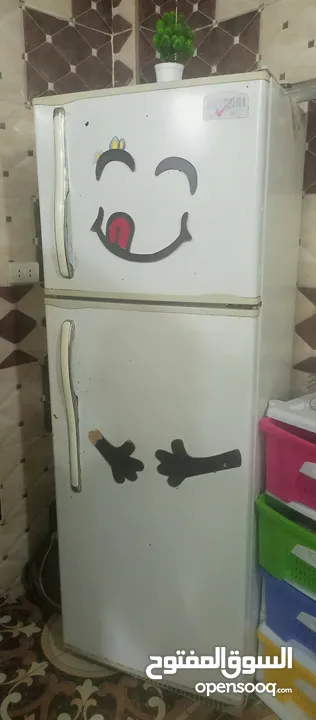 ثلاجه مسترال مستعمله للبيع