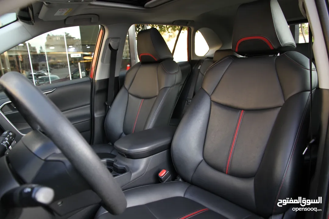 تويوتا وارد المركزية RAV4 XLE