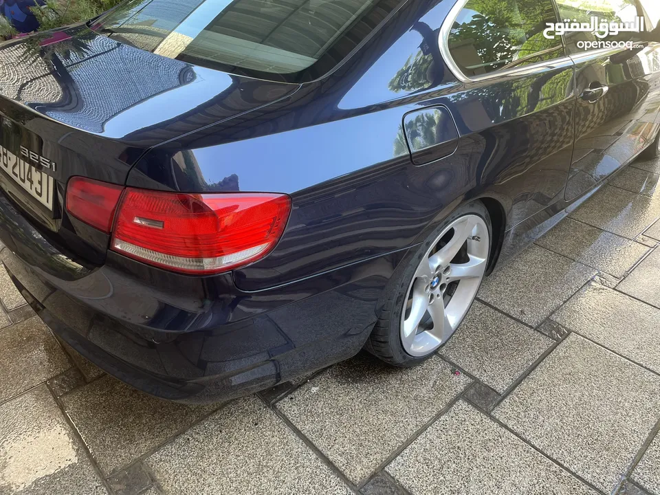 BMW 325 Coupe 2007