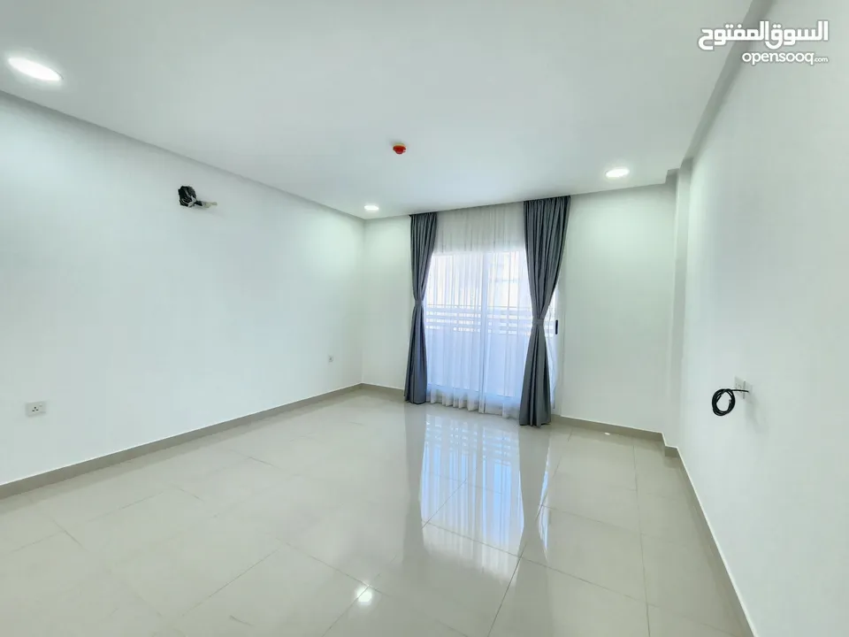 شقة سكنية للبيع اطلالة بحرية خلابة + موقع ممتاز جدا بالحد الجديدة (للبحرينيين + الخليجيين فقط)