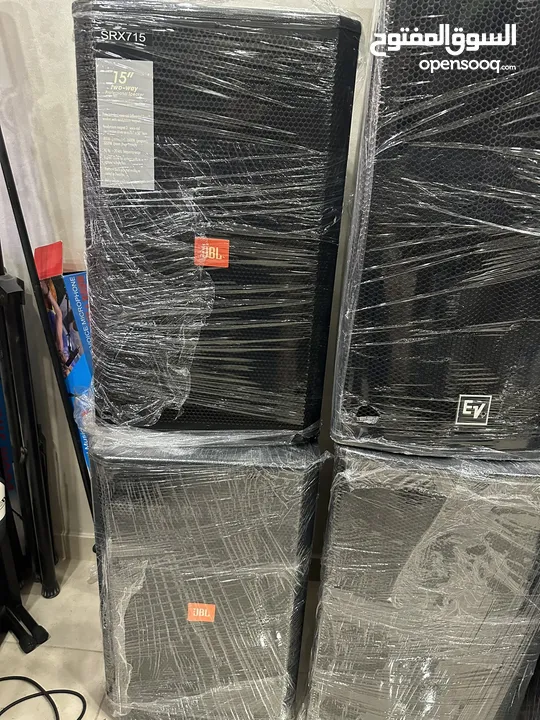 سماعات jbl2  2eve  2dynacord mag 2. 2 Ev عدد 10