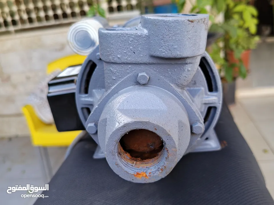 ماتورات مي شغالة ميه بالميه وعالفحص صوت ناعم كلها تم تبديل البيل واللباده بجديد فقط ب 20 دينار بأربد