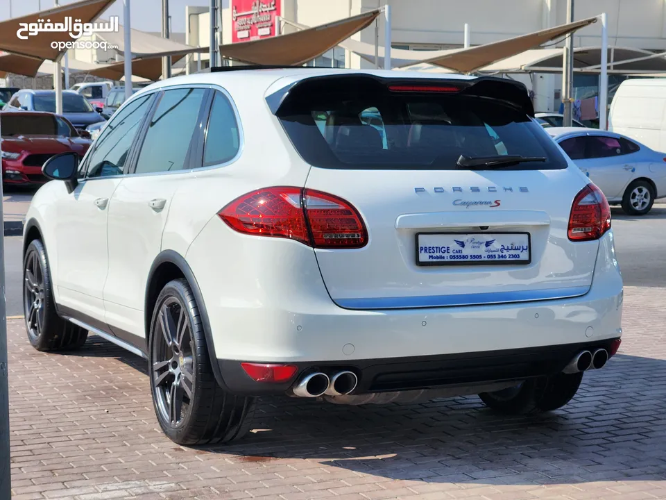 Porsche Cayenne S - GCC 2014