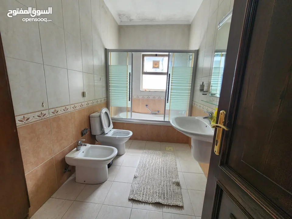 شقة مفروشة للإيجار في عبدون - ref : 14529