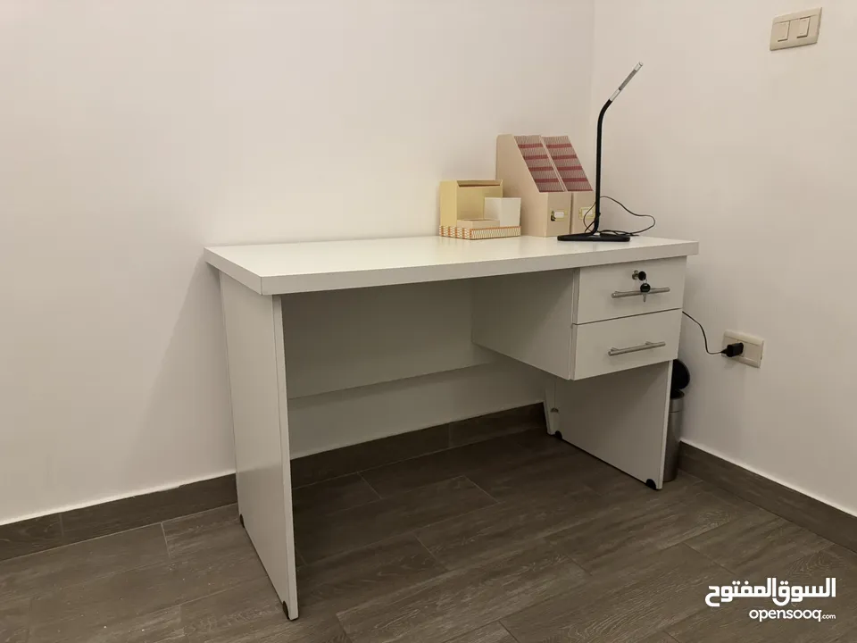 White Desk