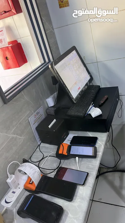 مطعم للبيع او للمشاركه