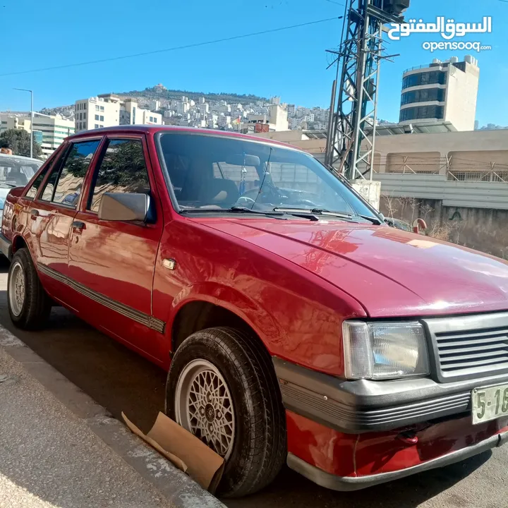 اوبل كورسا للبيع موديل 1986