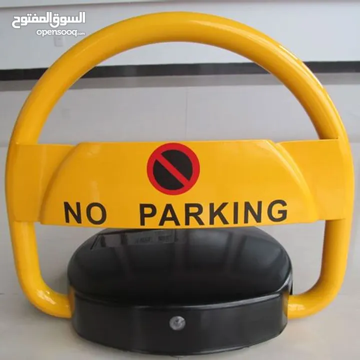 جهاز اصطفاف السيارة يعمل بالإستشعار و التحكم عن بعد من خلال ريموت كنترول للتحكم و يتميز بمقاومته للم