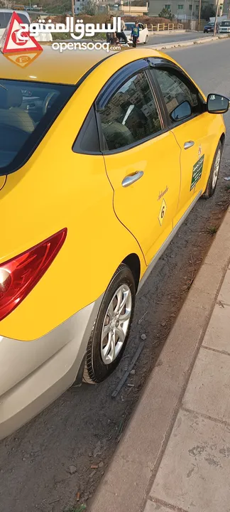 مدرب قيادة سيارات اوتوماتيك وعادي  driving instructor in Amman