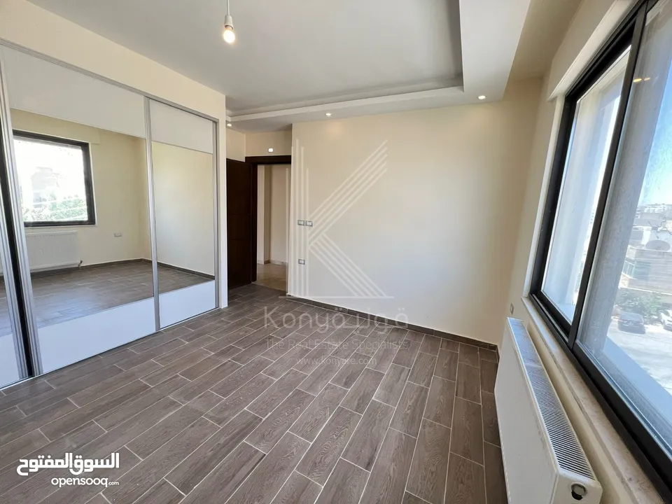 شقة مميزة للبيع في عمان - مرج الحمام - طابق ثالث