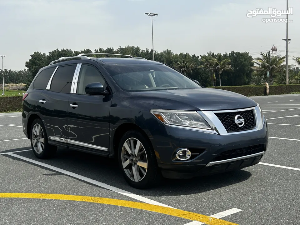 Nissan pathfinder 2013 model full option platinum