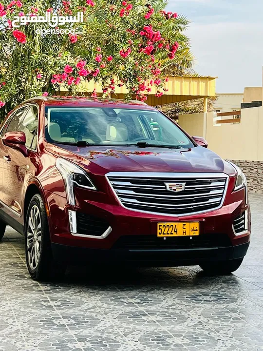 كاديلاك XT5 2018 فل مواصفات بحالة الوكالة