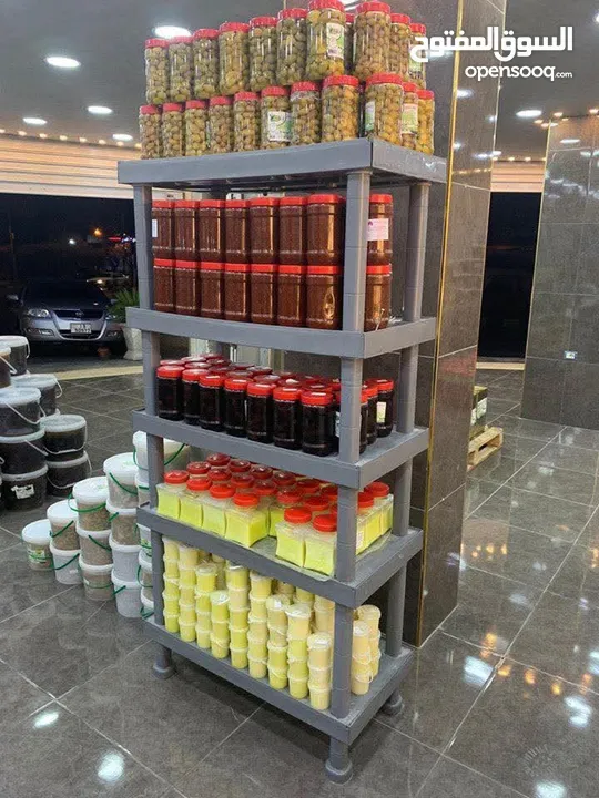 فوف بلاستيك لحمل البضائع وترتيبها بالمحلات