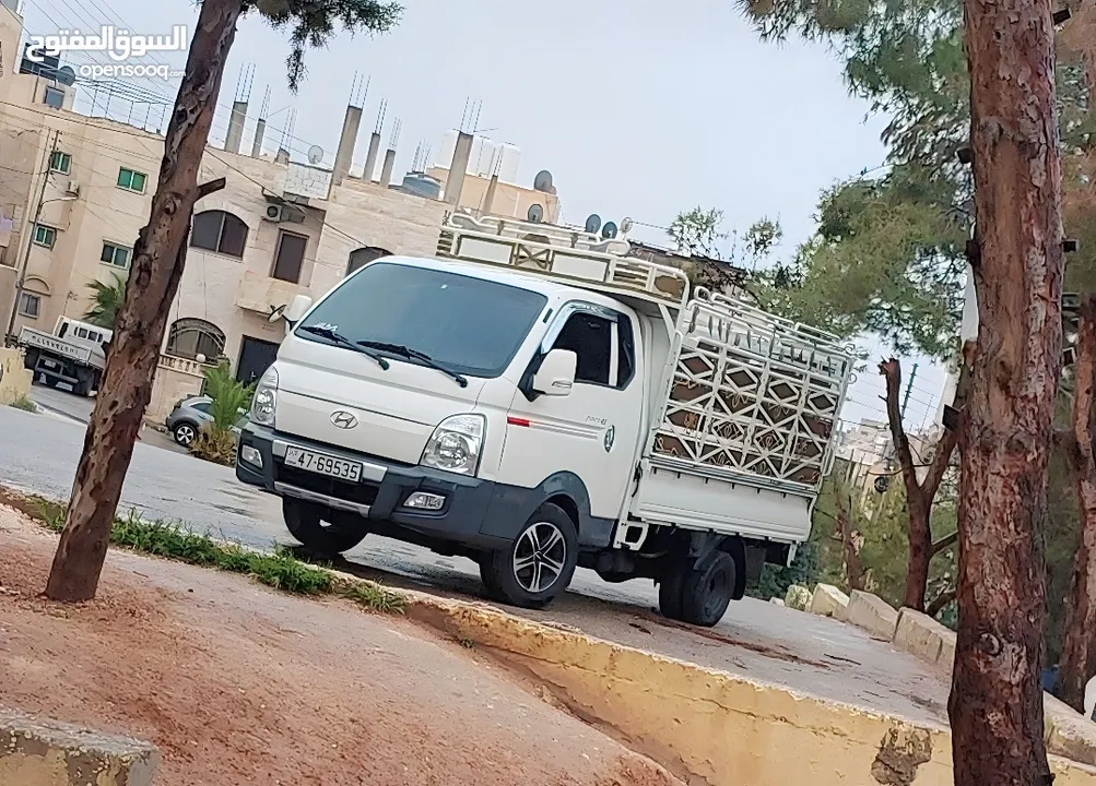 بيكم نقل (بكم) نقل يتوفر لدينا خدمة نقل جميع أنواع البضائع والأثاث لجميع الأماكن بأسعار تنافسية