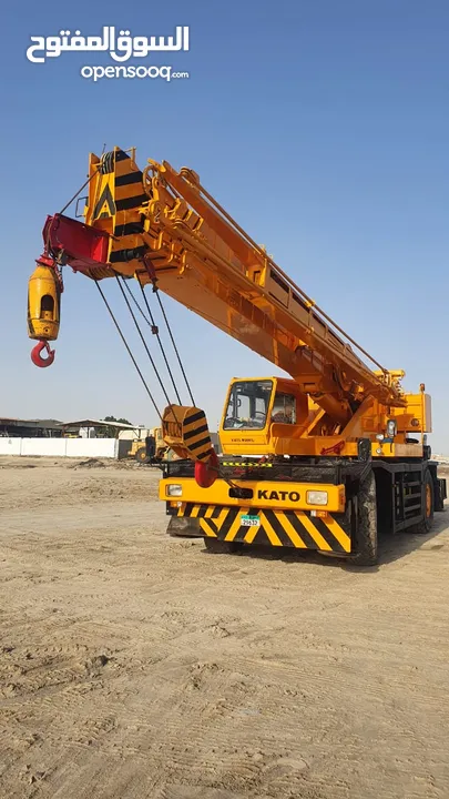 KATO CRANE 50 TON