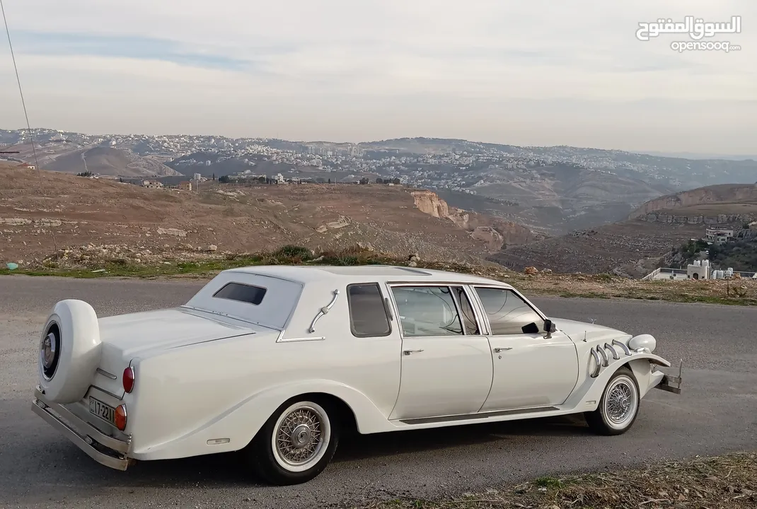 Cadillac classic للايجار