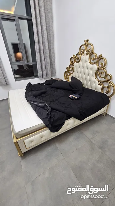 Royal bed set