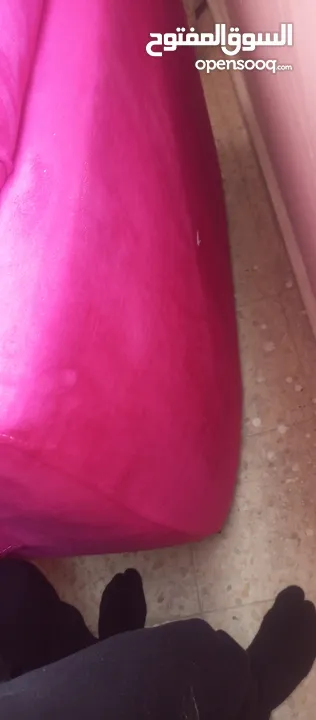 طقم كنب سعودي تفصيل مع طاولات   تفصيل كامل من أ----ي وطاولات تفصيل   كامل...................