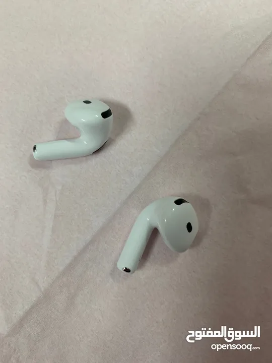 NEW 2025 - AirPods 4 with Active Noise Cancellation