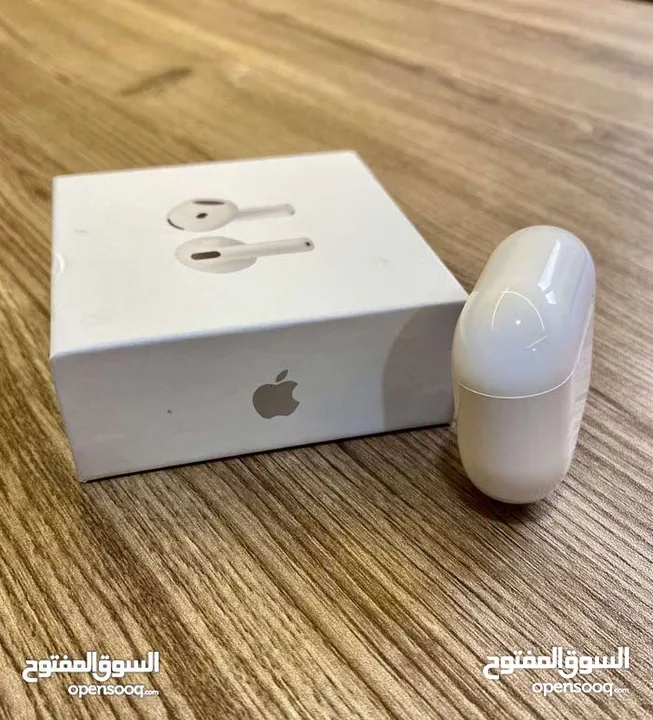 أختار الأصلي وريح راسك النسخة الأحدث والأقوى  بطارية تصل إلى 5ساعات من الأستخدام Apple AirPods 4 AN