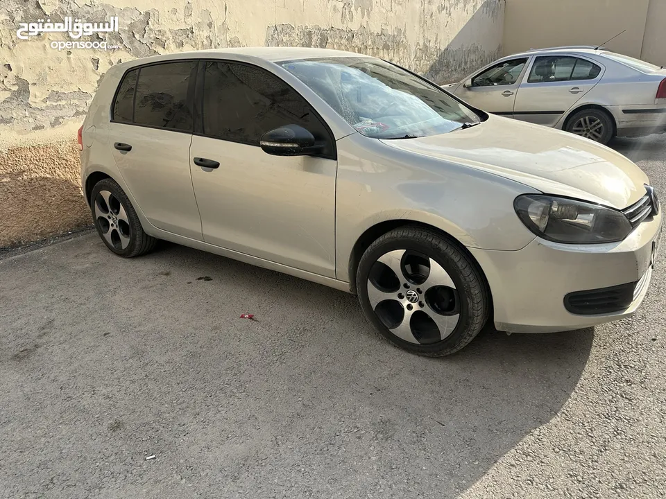 جولف للبيع