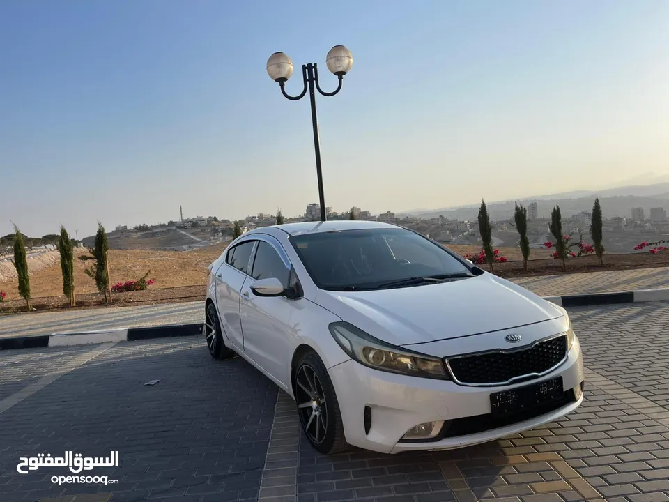 متوفر للبيع (هونداي اكسنت عدد 2 -كيا سيراتو k3  ديزل -افانتي -هوندا)
