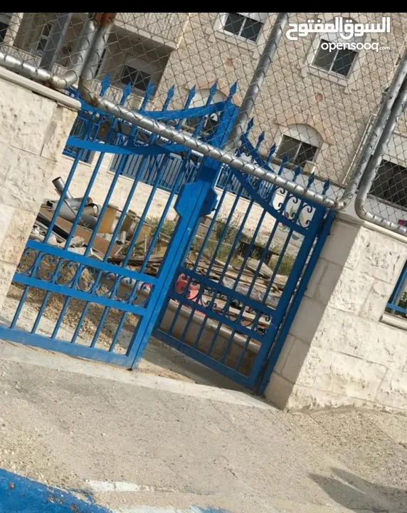 مدرسة وروضة خاصة للبيع في ضاحية النخيل مرج الحمام