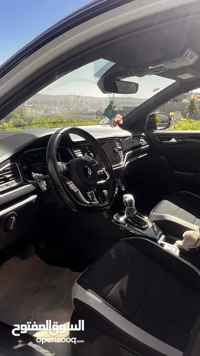 فولكس فاجن تي روك T-Roc 2021 Black Edition كامل الاضافات ما عدا فتحه