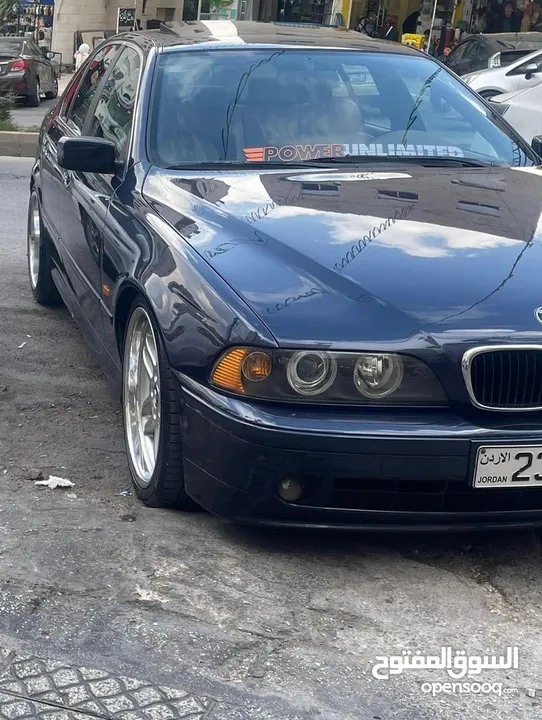 BMW 520  2003