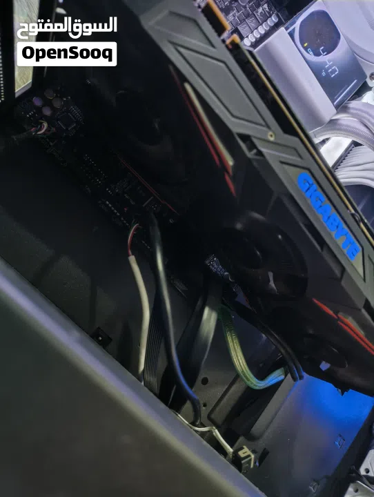 كرت شاشه 1070 TI نظيف ومافيه اي مشاكل