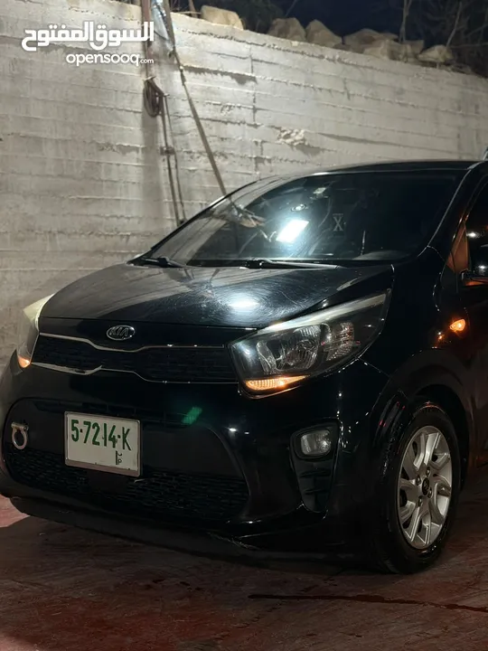 سيارة للبيع كيا مورننغ باللون الاسود المميز ،،،، سعر مغري ع الكاش
