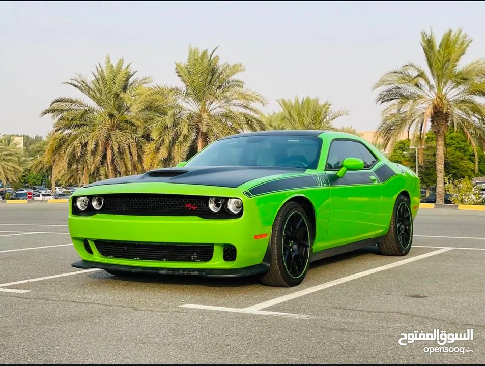 DODGE CHALLENGER  MODEL 2017 KIT SRT  ORGINAL V8