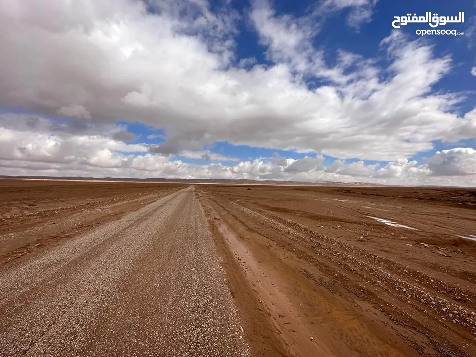 ارض للبيع جنوب المطار 3400 متر الحمام الشرقي