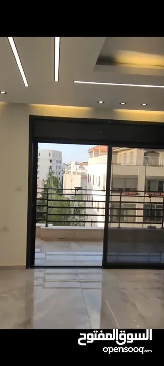 مطلوب عرسان او عائلة صغيرة لشقة جديدة فاخرة في الماصيون