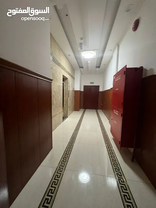 شقة راقيه بموقع مميز بالخوض السابعه LUXRY FLAT IN SPECIAL PLCE IN KHOUD 7