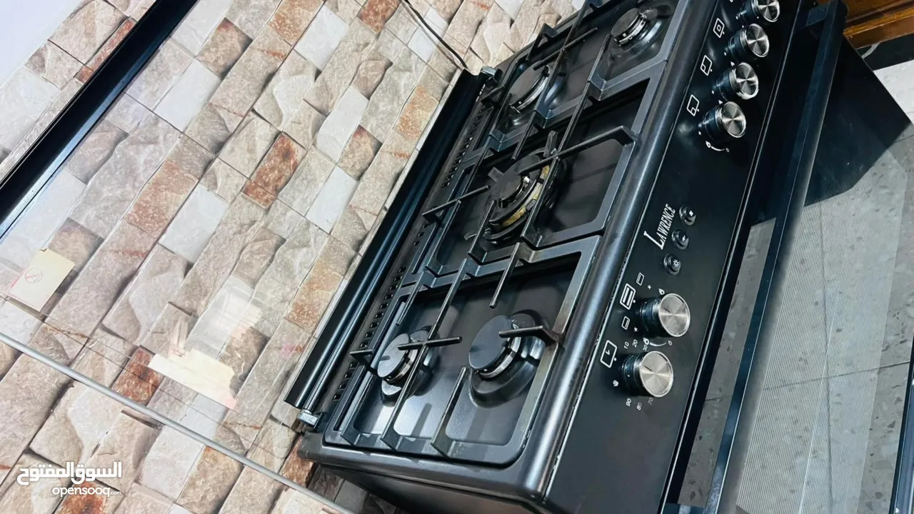 غاز منزلي كبير Lawrence – للبيع بحالة ممتازة