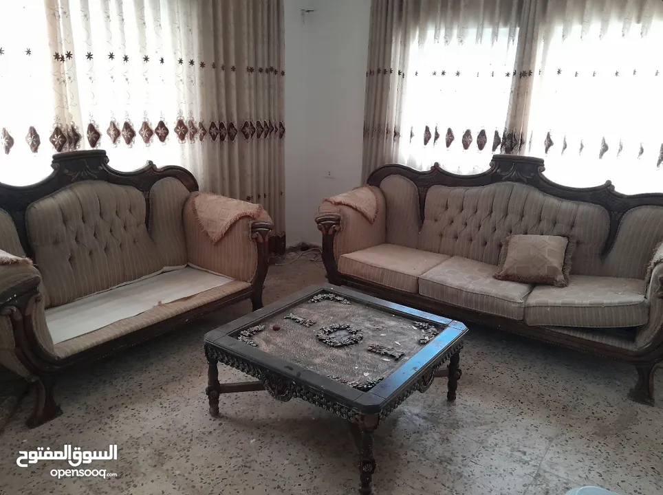 أثاث مستعمل بسعر حرق