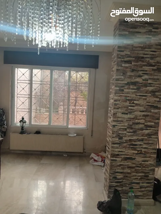 الرابية شقة طابق ارضي للبيع