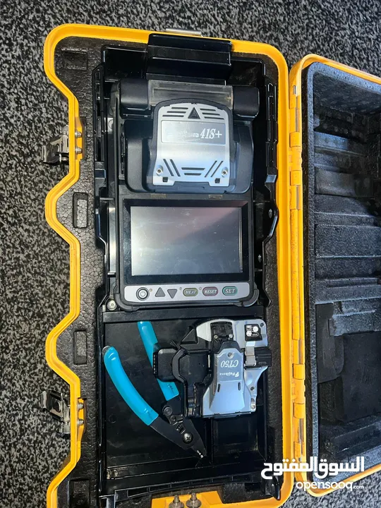 ماكينه لحام فايبر   ماكينه لحام فايبر m7 ماكينه لحام فايبر +fujikura s41