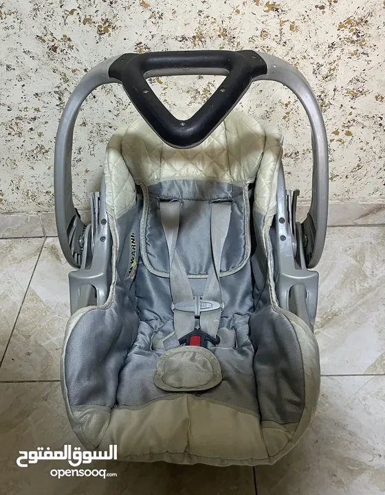 عربة أطفال + car seat + كرسي طعام