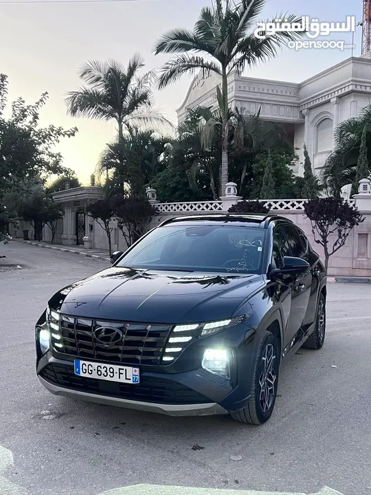 توسان هايبرد ( hybrid plug-in N-Line ) اوتوماتيك فل مواصفات بانوراما 4*4 بمشي 65 ك عالشحنه