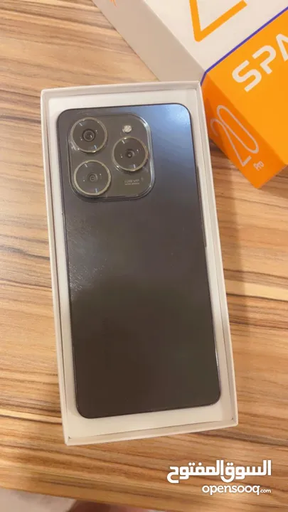 Tecno spark 20 pro الهاتف جيد جدا مستعمل 2 شهرين فقط