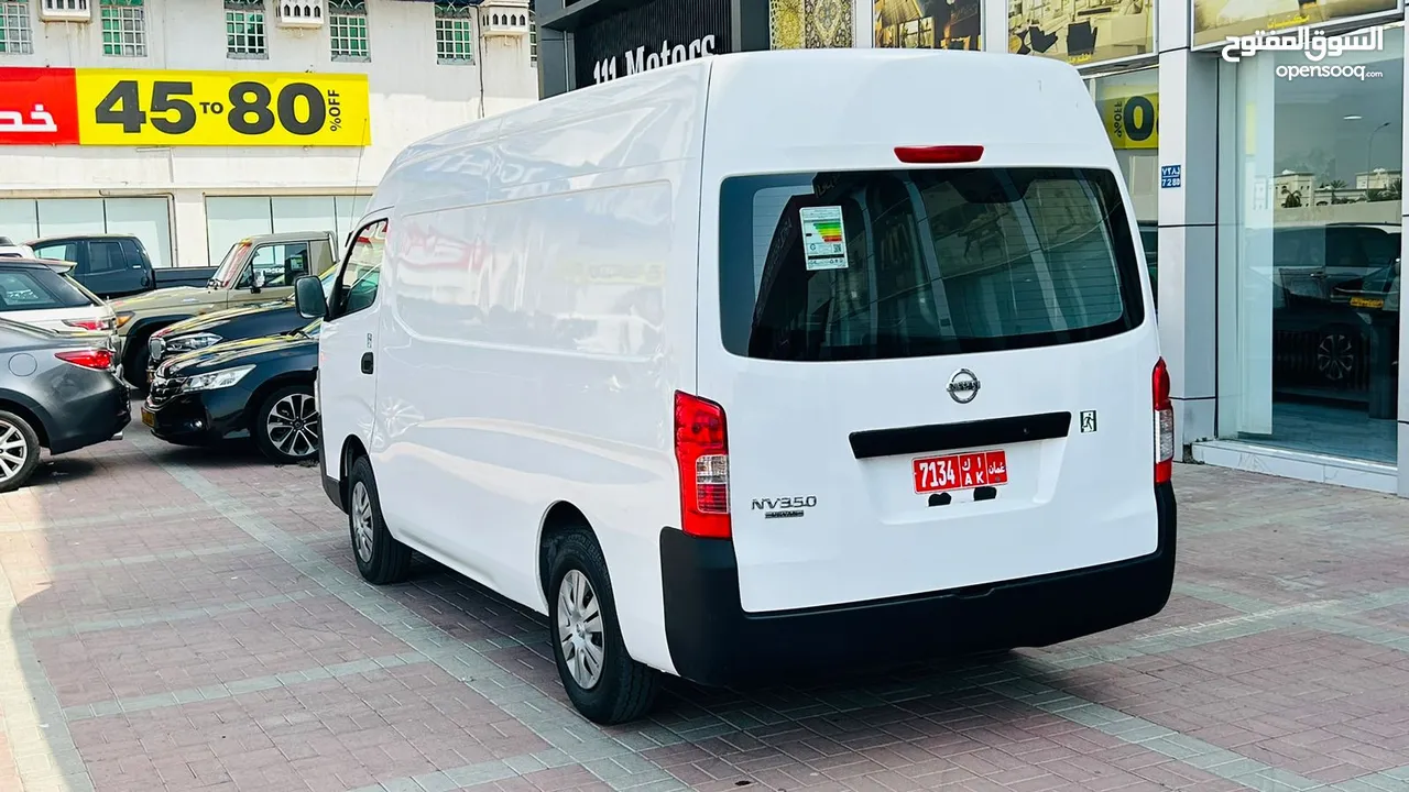 Nissan urvan hi-roof cargo gcc spec 2021