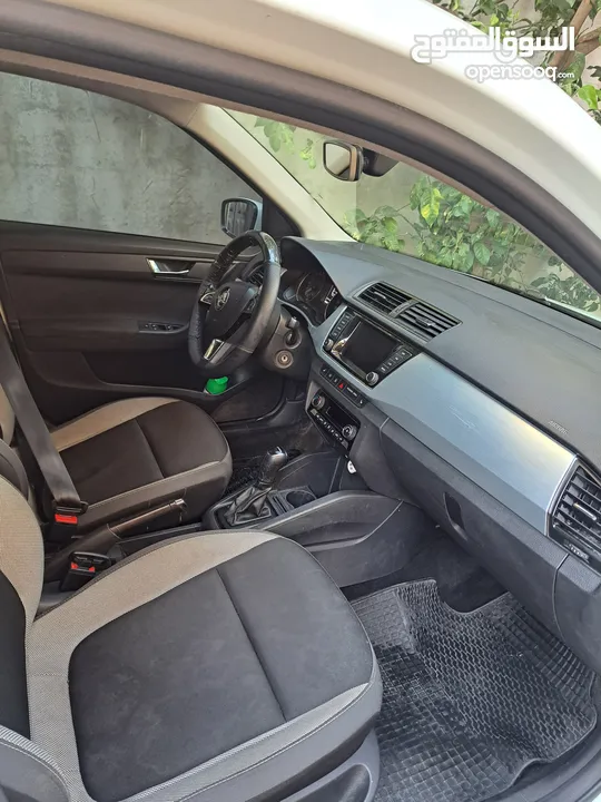 سكودا فابيا 2018