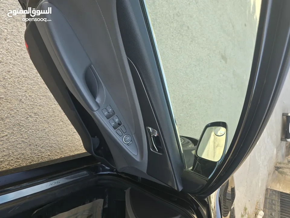 سوناتا 2011 بانوراما أمريكي فل كامل فحص كامل للبيع المستعجل بداعي السفر قابل للتفاوض بشئ بسيط